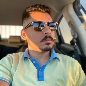 Meet your Posher, Er gurinder